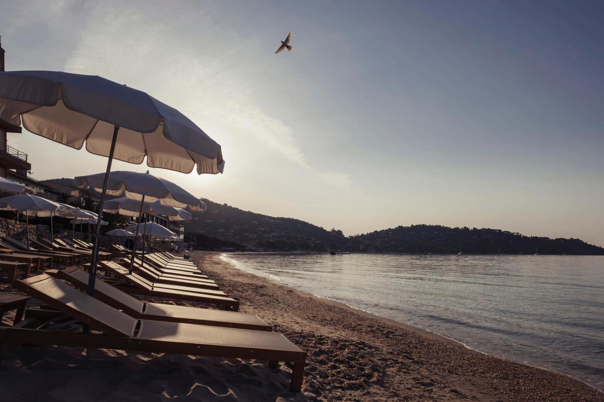 Surplage Hotel Cavaliere 르 라방두 외부 사진